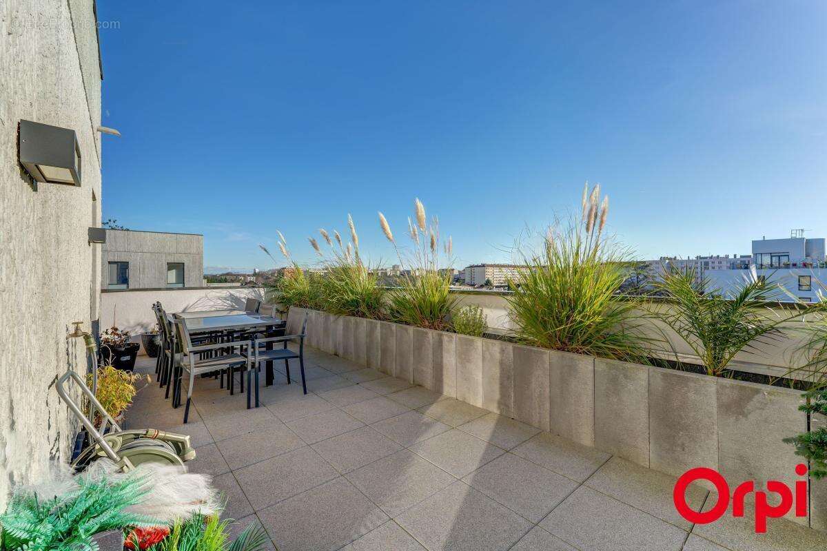 Appartement à VILLEURBANNE