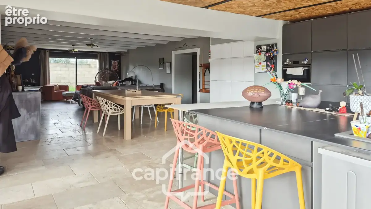 Propriete à vendre 12 pièces ROQUEMAURE 310m²-piscine-spa-sans vis-à-vis- terrain 1225m² - photo 4