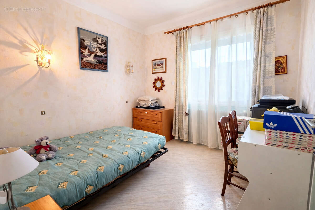 Maison à NEUILLY-PLAISANCE