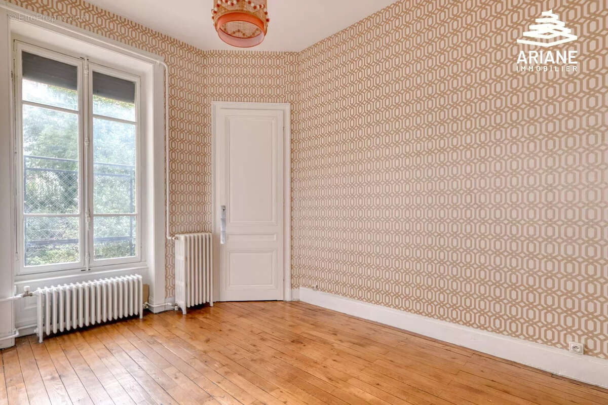 Appartement à LYON-6E