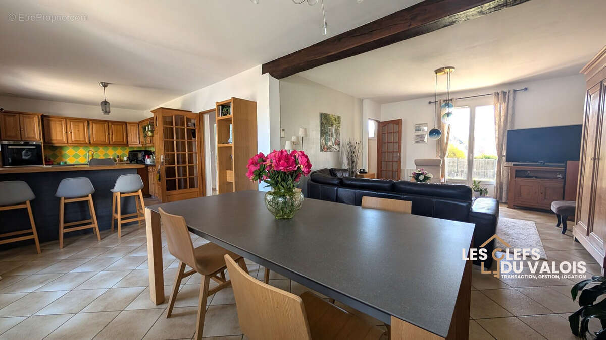 Maison à CREPY-EN-VALOIS