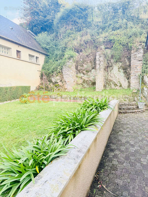 Maison à PONT-HEBERT