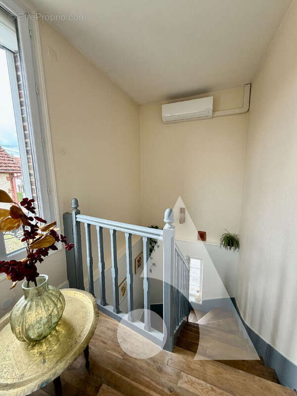 Maison à SAINTE-SAVINE