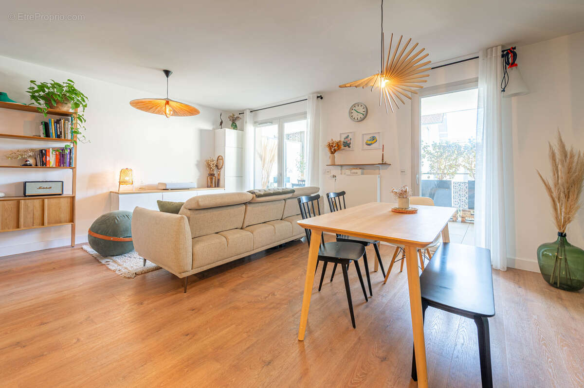 Appartement à METZ-TESSY