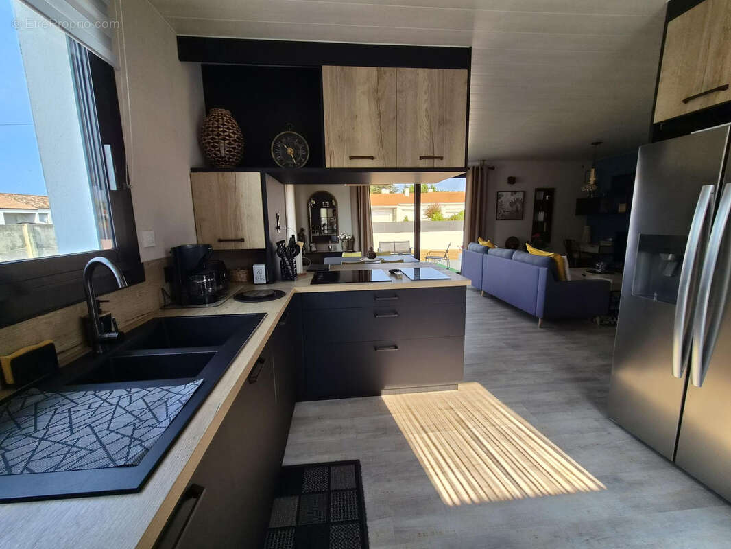 En limite de Boisvinet - 2 chambres + espace couchage - piscine - photo 8