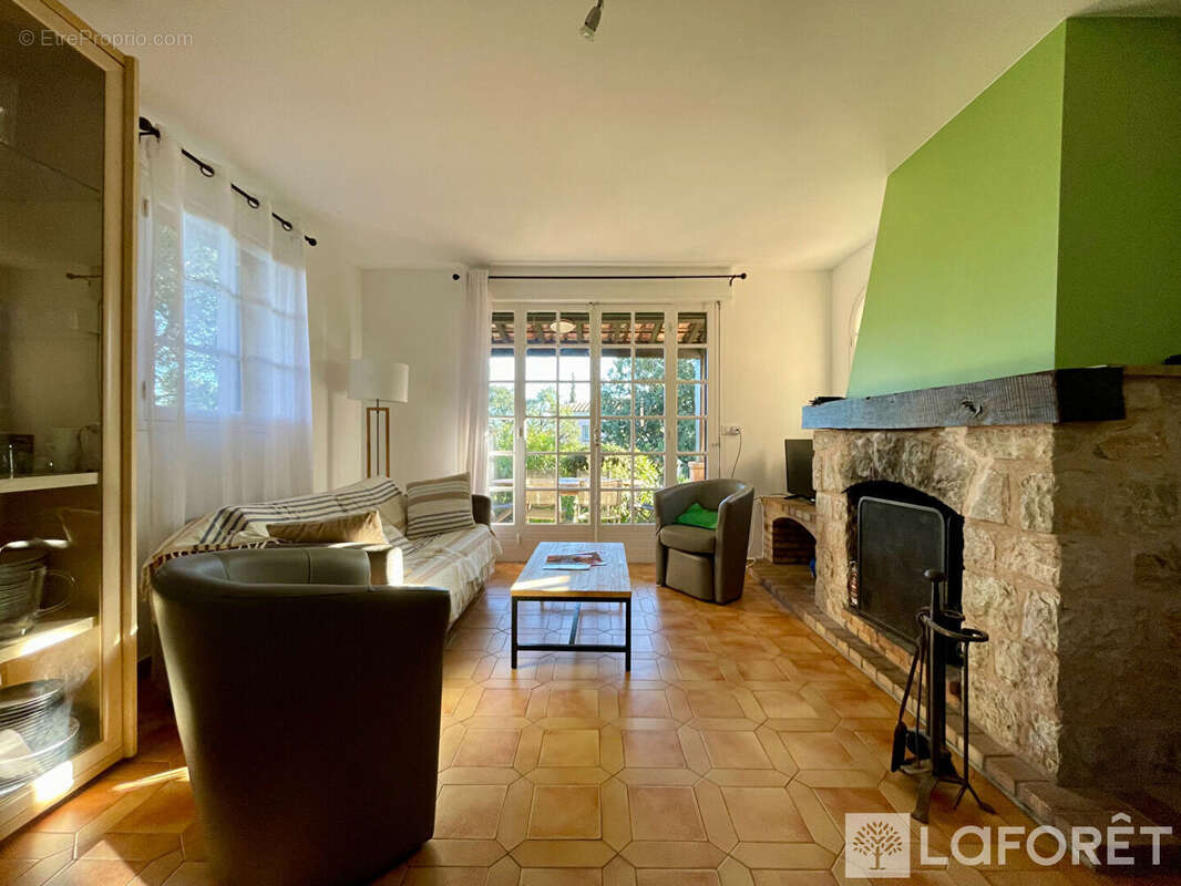 Maison à FREJUS