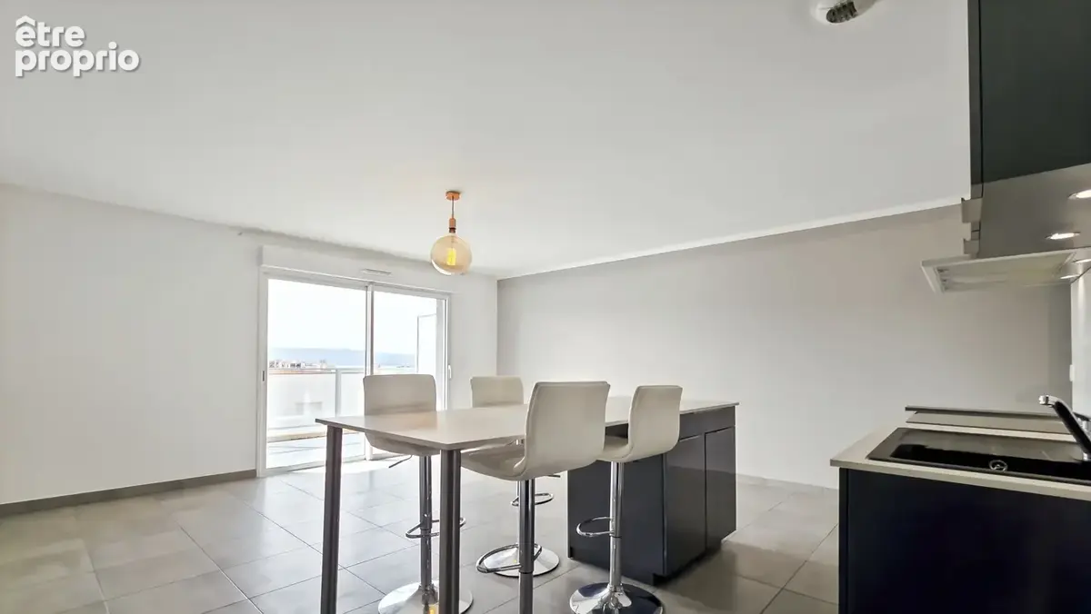 Ajaccio rocade – t3 dernier étage – terrasse de 21 m² – 3 stationnements - photo 6