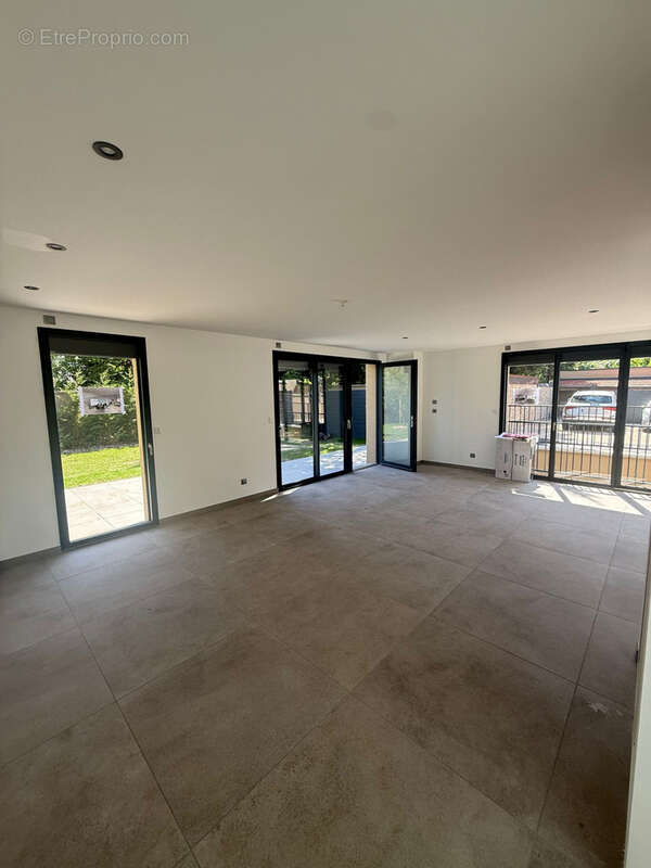 Appartement à LYON-3E