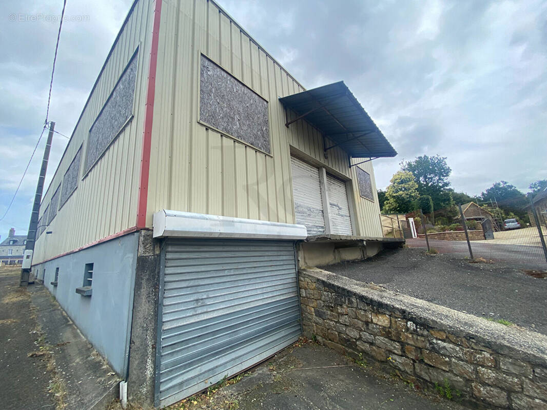 Commerce à DOMFRONT