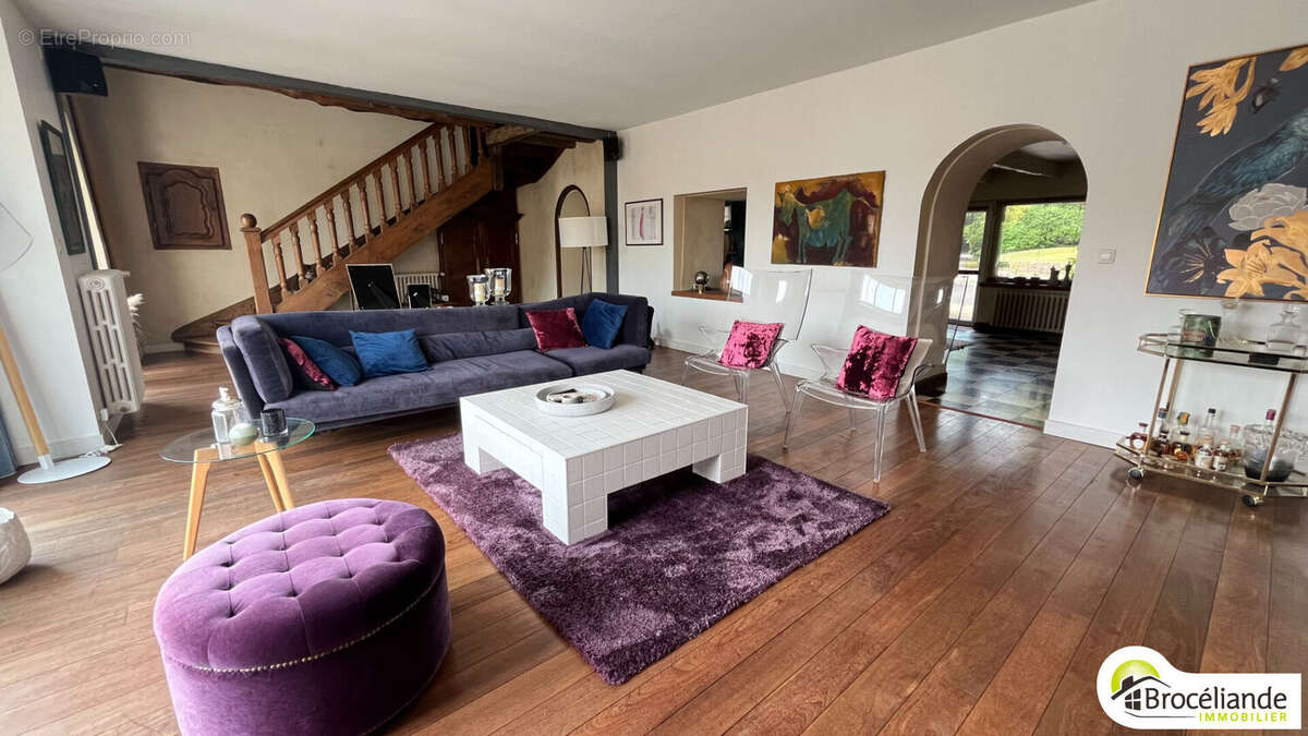 Maison à SAINT-GILLES