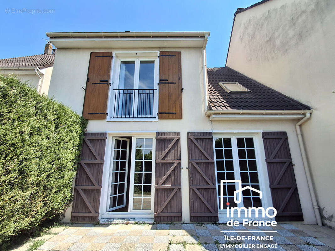 Maison à MANTES-LA-VILLE