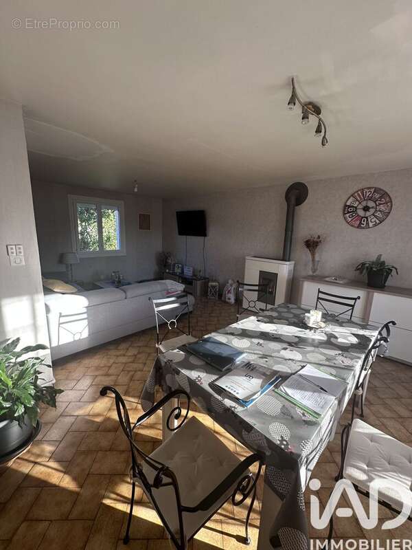 Maison 90 m² à Mainsat  - photo 4