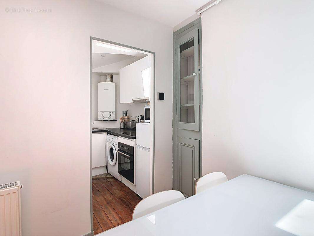 Appartement à BORDEAUX