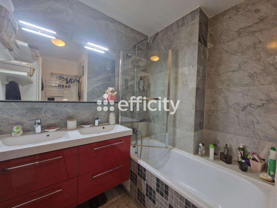 Appartement à LE CHESNAY