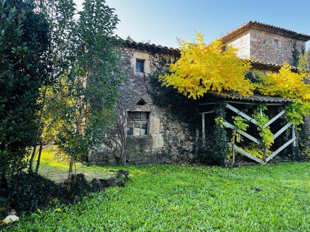 Maison à GOUDARGUES