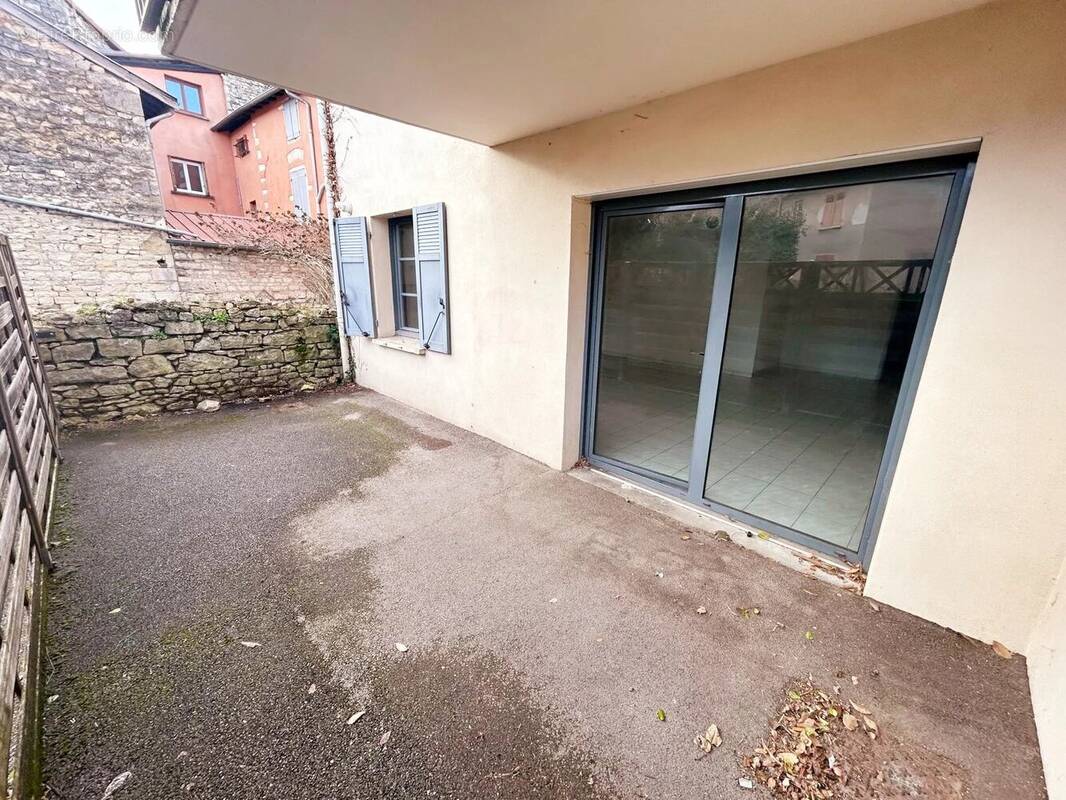 Appartement à ANSE