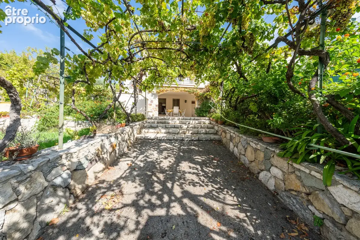 Maison de charme de 1870 aux portes du village de La Colle-sur-Loup - Jardin - photo 2