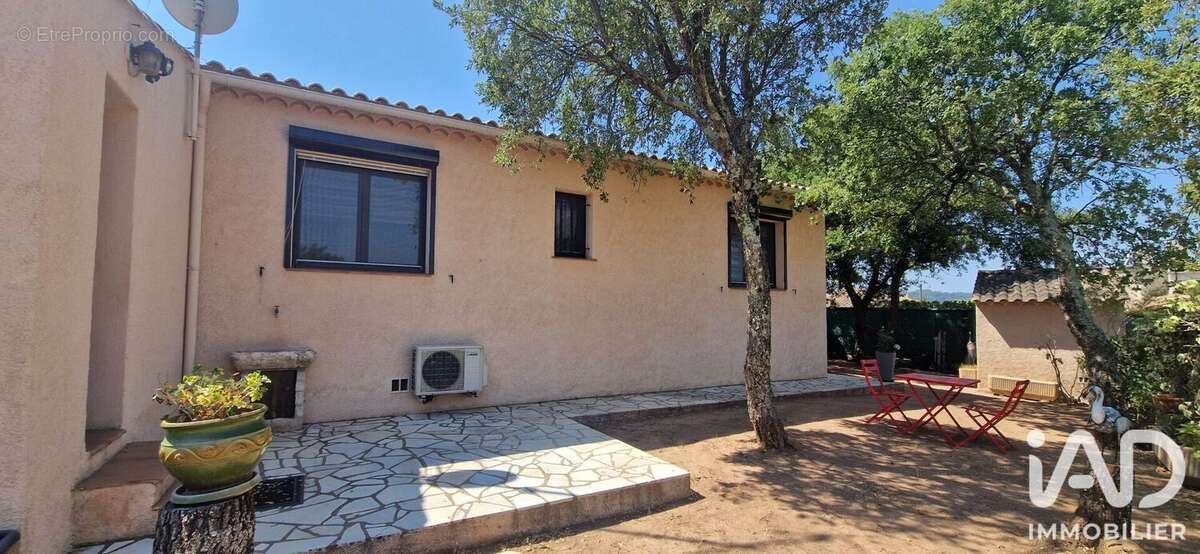 Maison 73 m² à Taradeau  - photo 9
