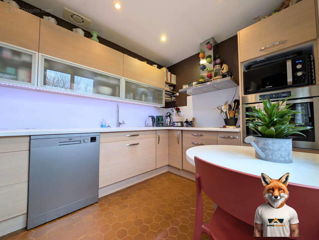 Maison à MESNIL-SAINT-PERE