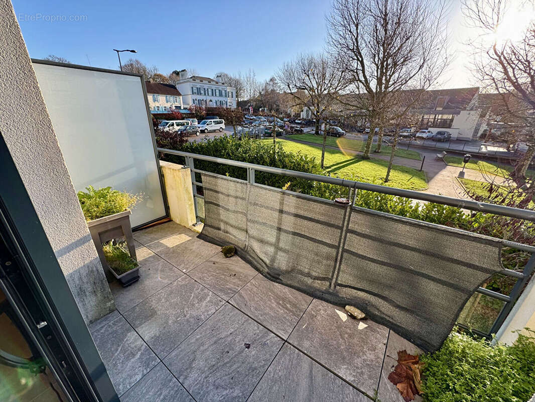 Appartement à SAINT-MARTIN-BOULOGNE