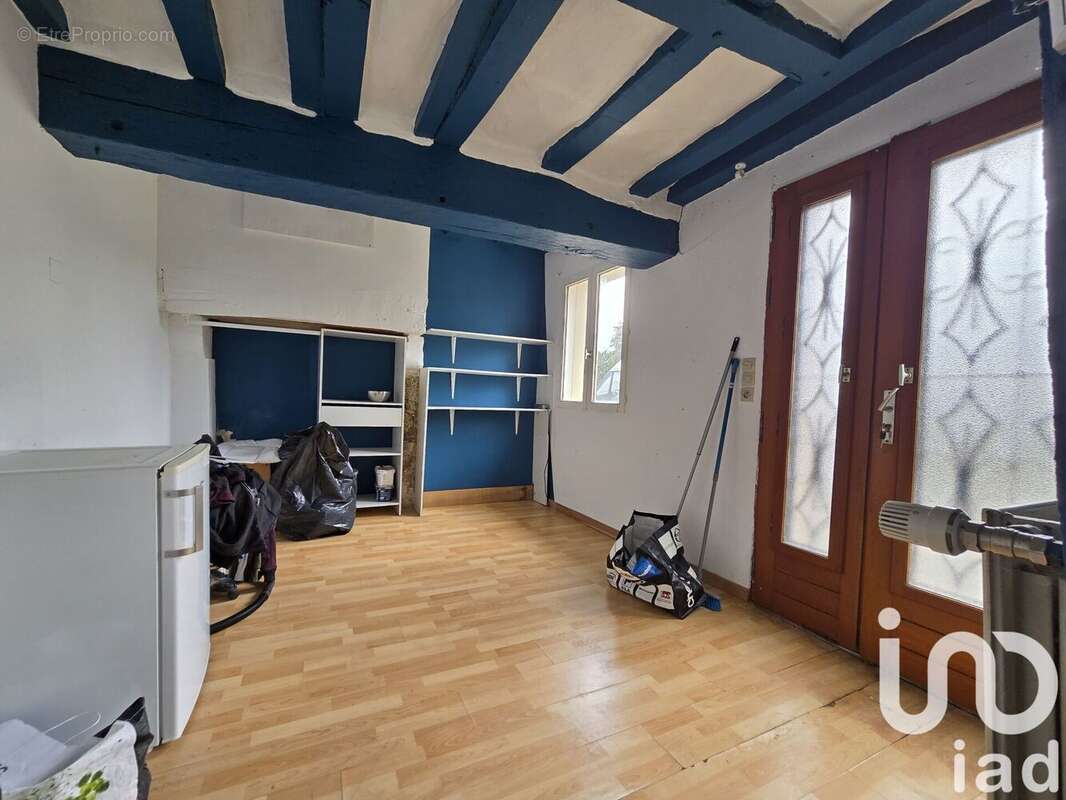 Maison 171 m² à Nogent-Le-Bernard  - photo 7