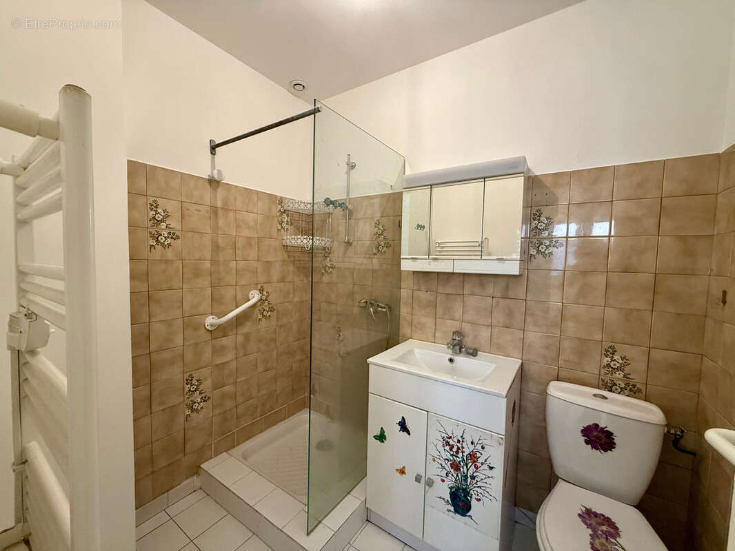 Appartement à NYONS