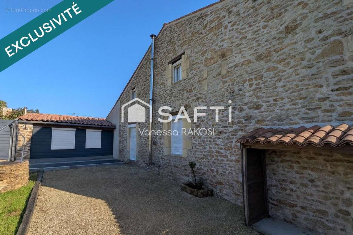 Photo 2 - Maison à TONNAY-BOUTONNE