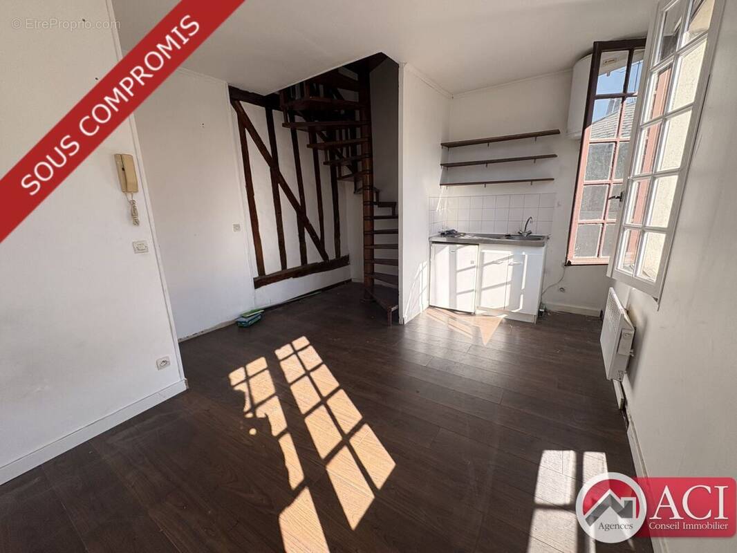 Appartement à MERU