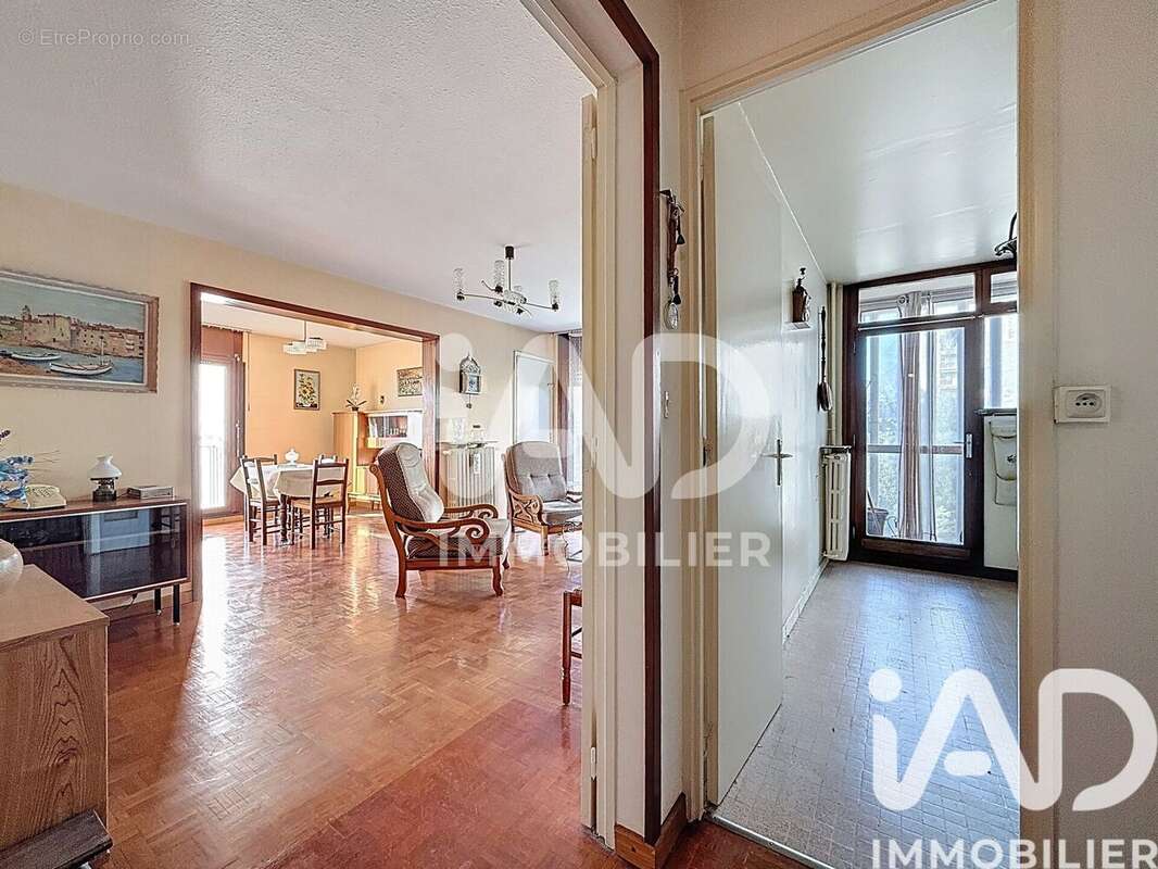 Photo 7 - Appartement à MARSEILLE-13E