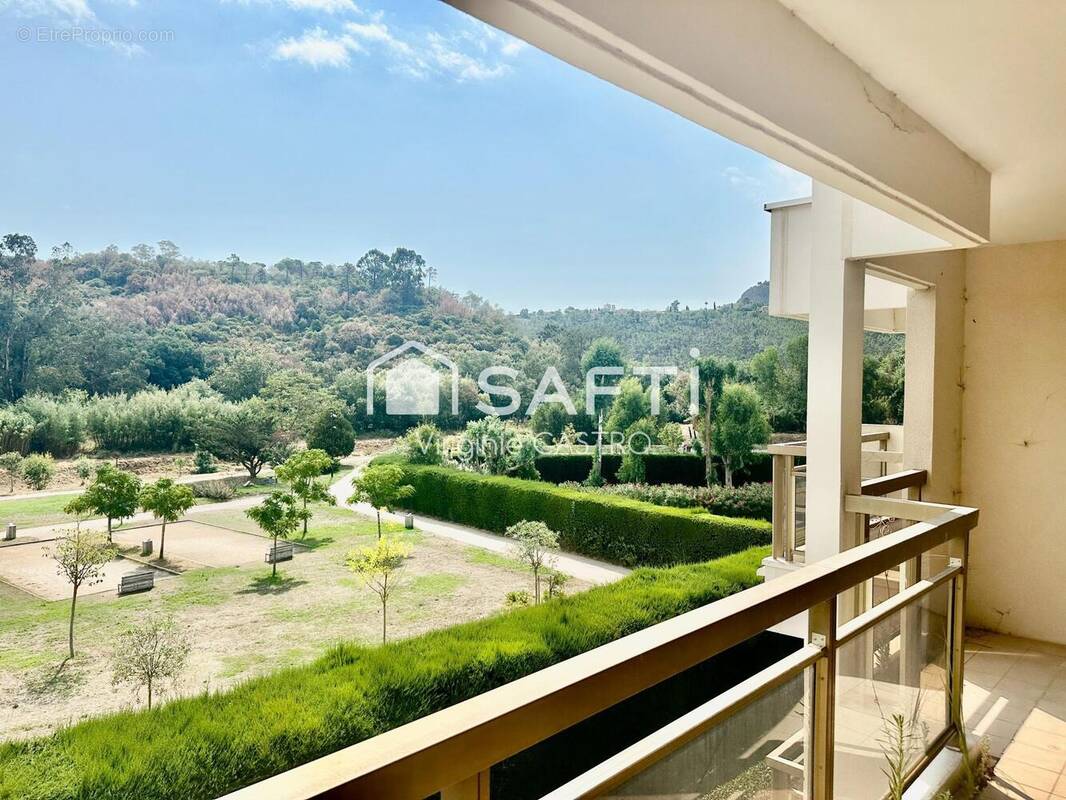 Photo 1 - Appartement à MANDELIEU-LA-NAPOULE