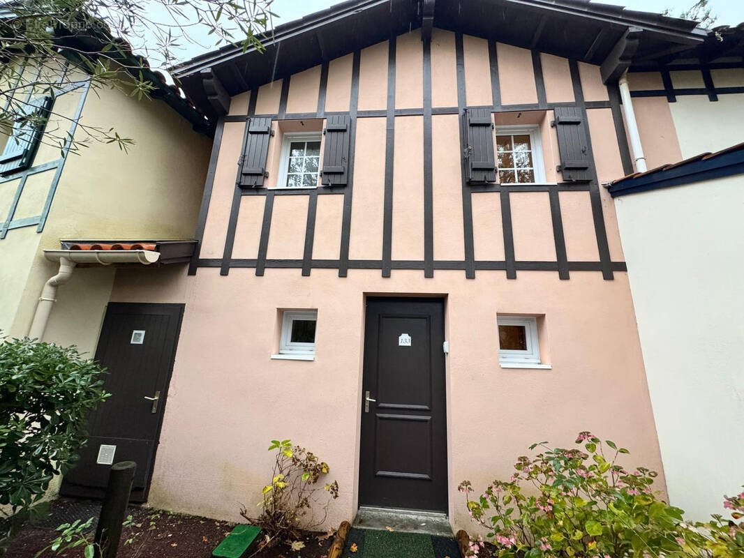 Maison à MOLIETS-ET-MAA