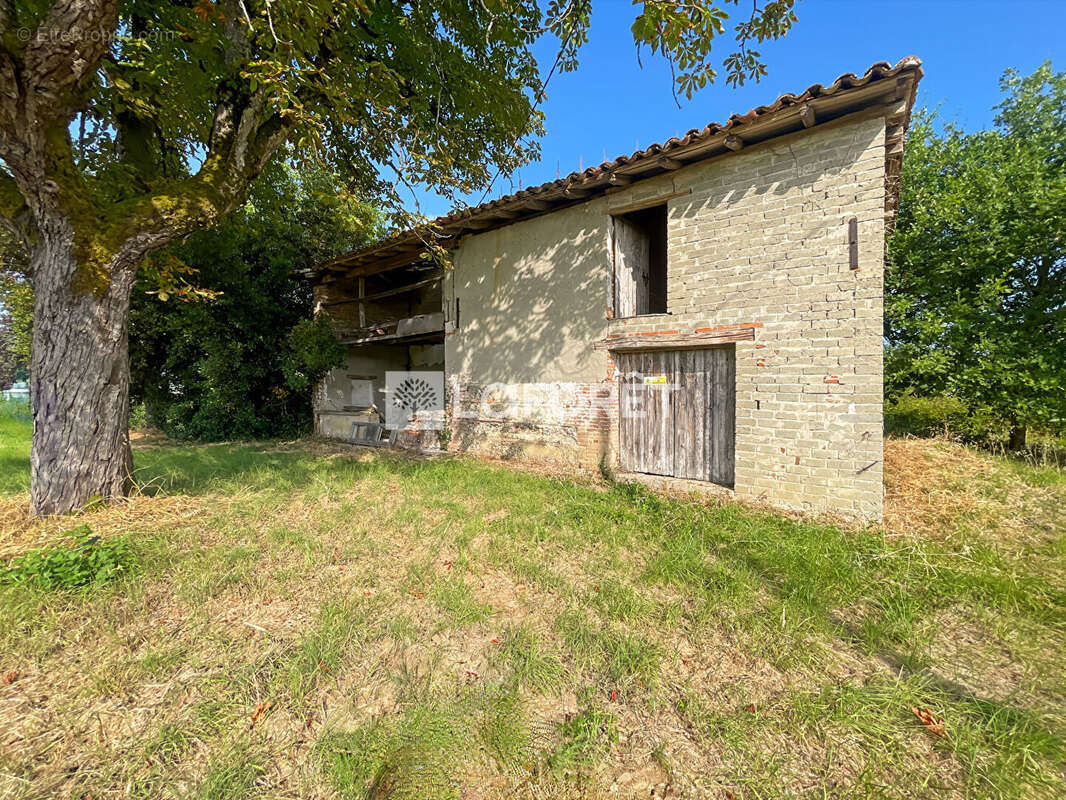 Maison à CASTELSARRASIN