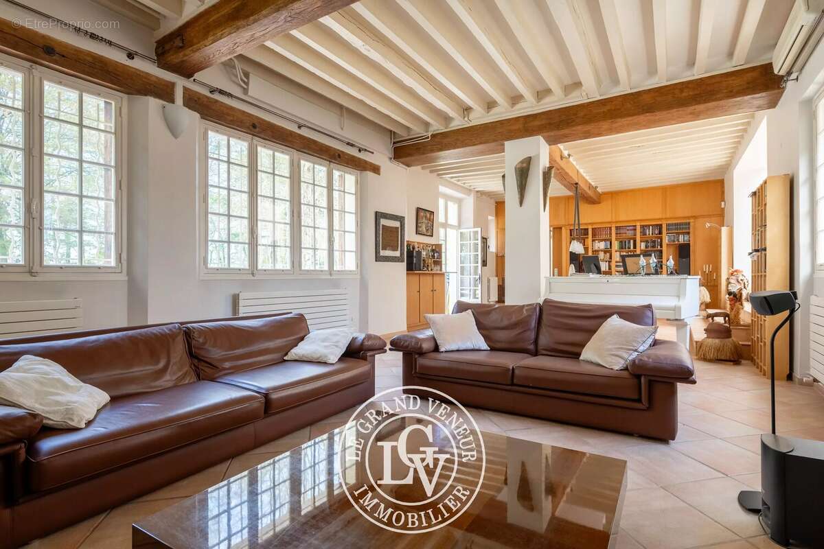 Maison à CHAMPEAUX