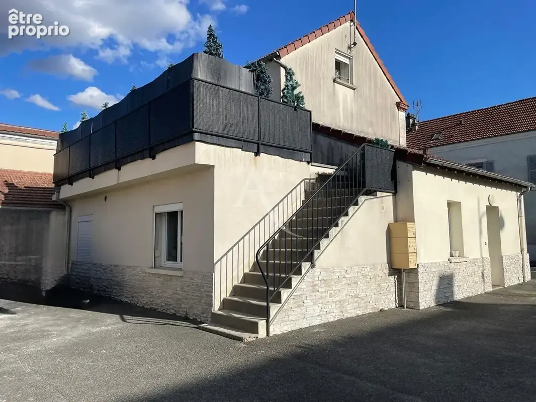 Appartement à CHEVRY-COSSIGNY