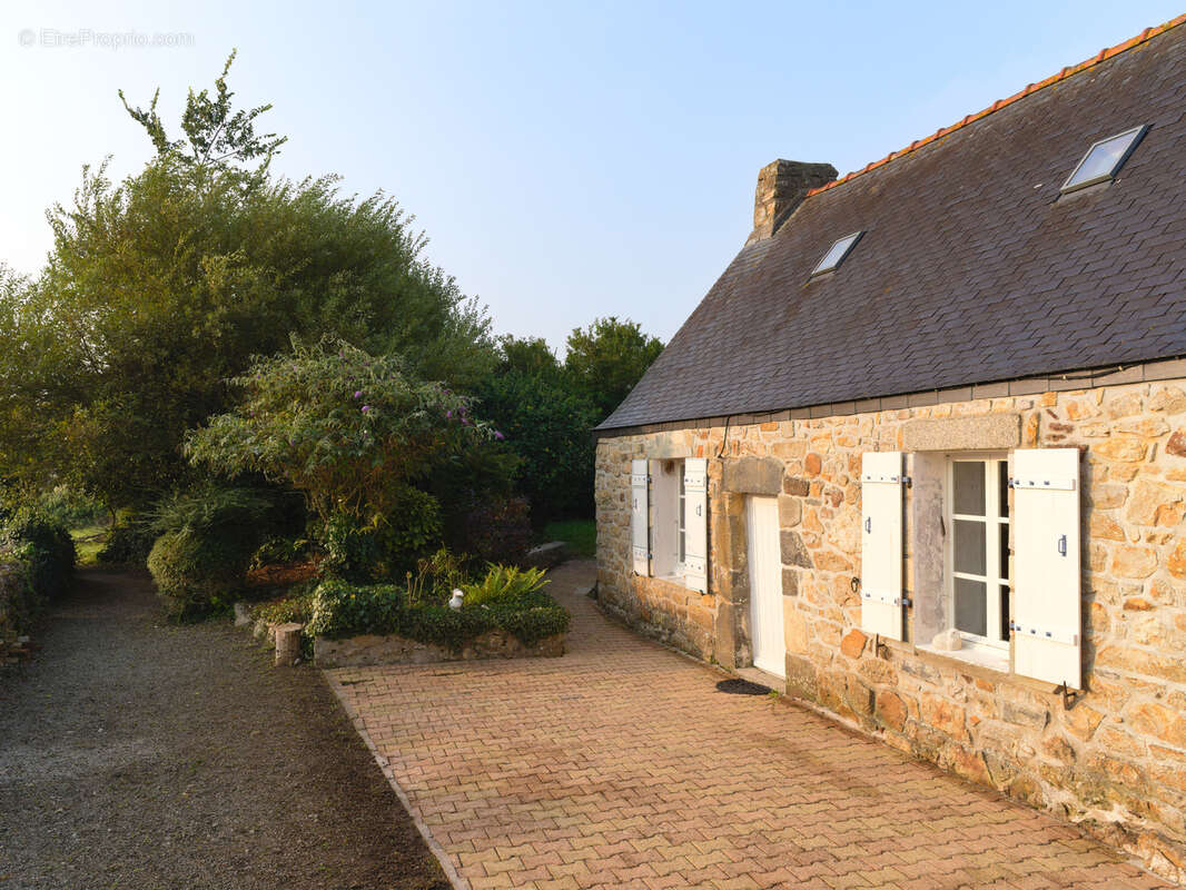 Maison à CAMARET-SUR-MER