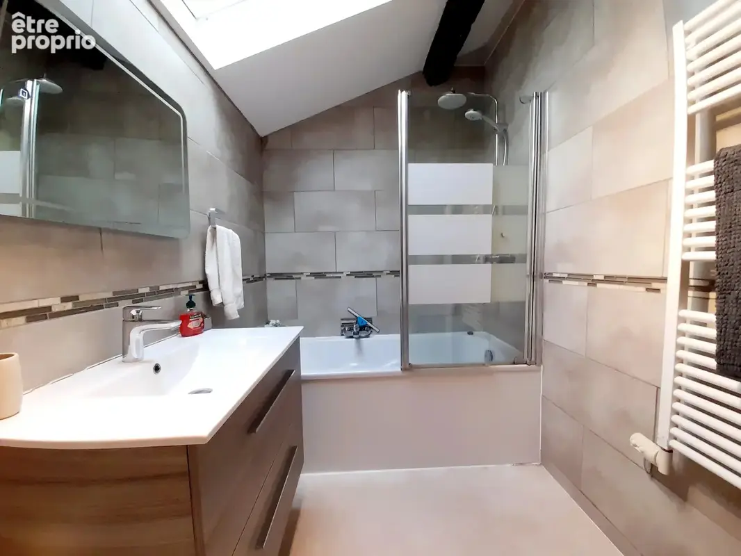 Belle ferme en pierre avec appartement d'amis, grange et vue imprenable - photo 16