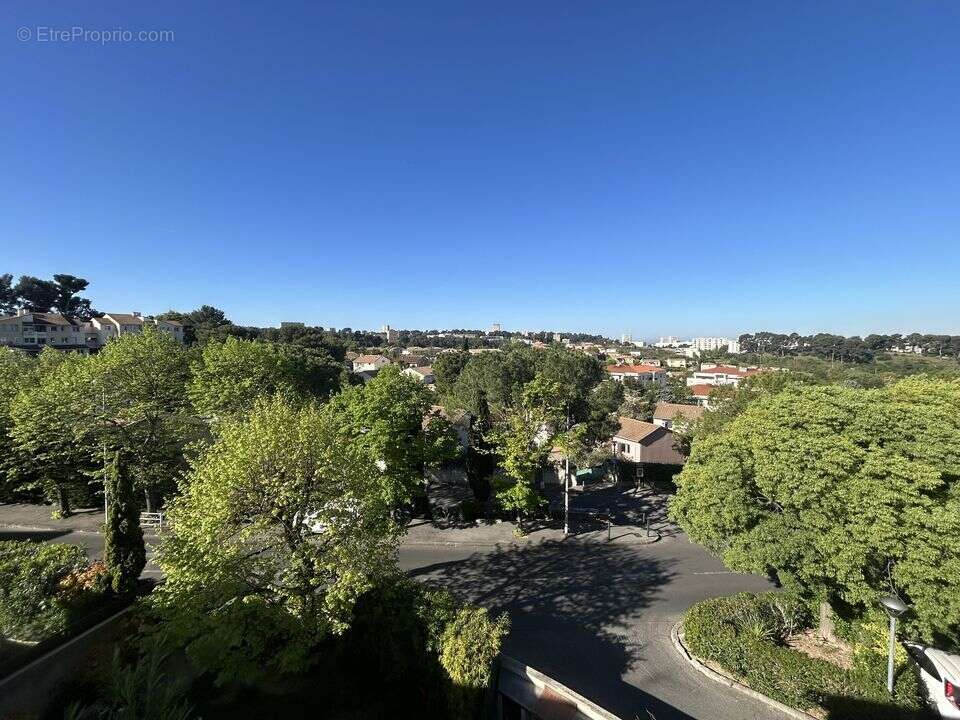 Appartement à MARSEILLE-13E