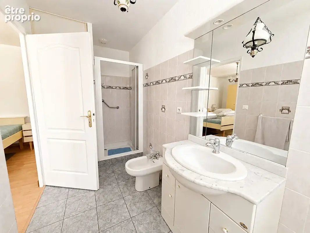 Maison de 133m2 - 6 212m2 de parcelle - double garage - photo 11
