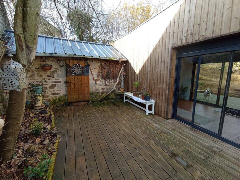 Maison à ARRONNES