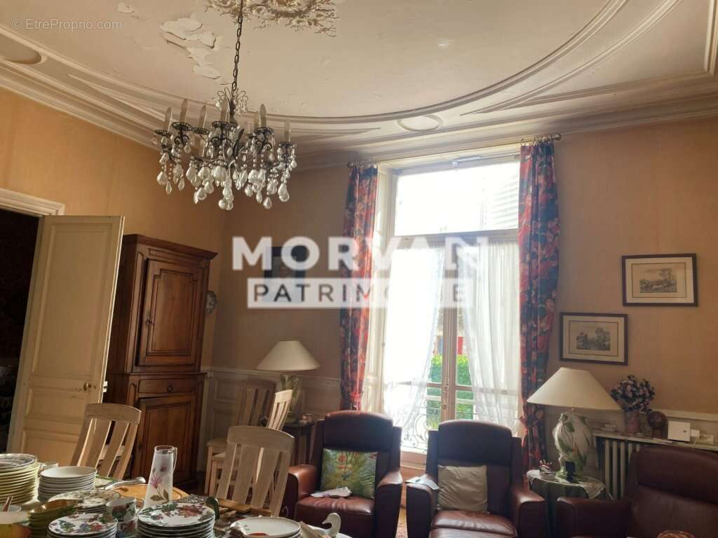 Maison à SAINT-SAULGE