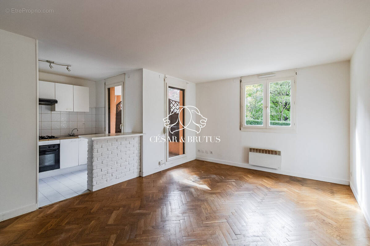 Appartement à SAINTE-FOY-LES-LYON