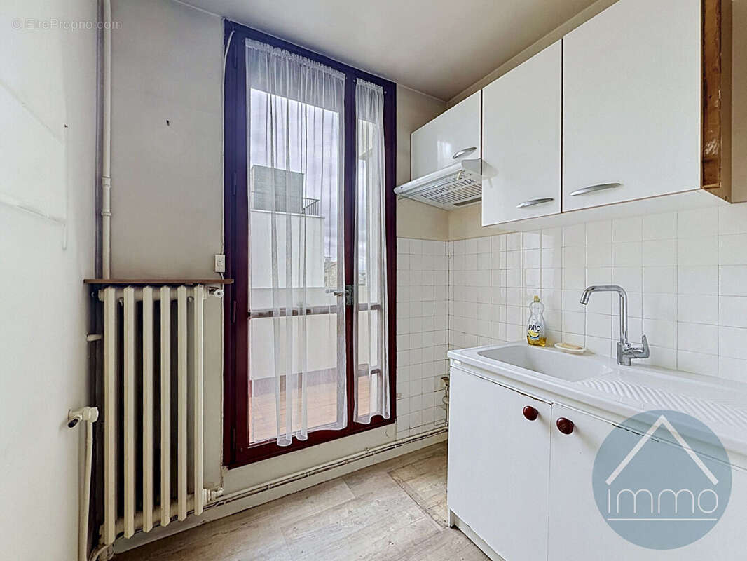 Appartement à ASNIERES-SUR-SEINE
