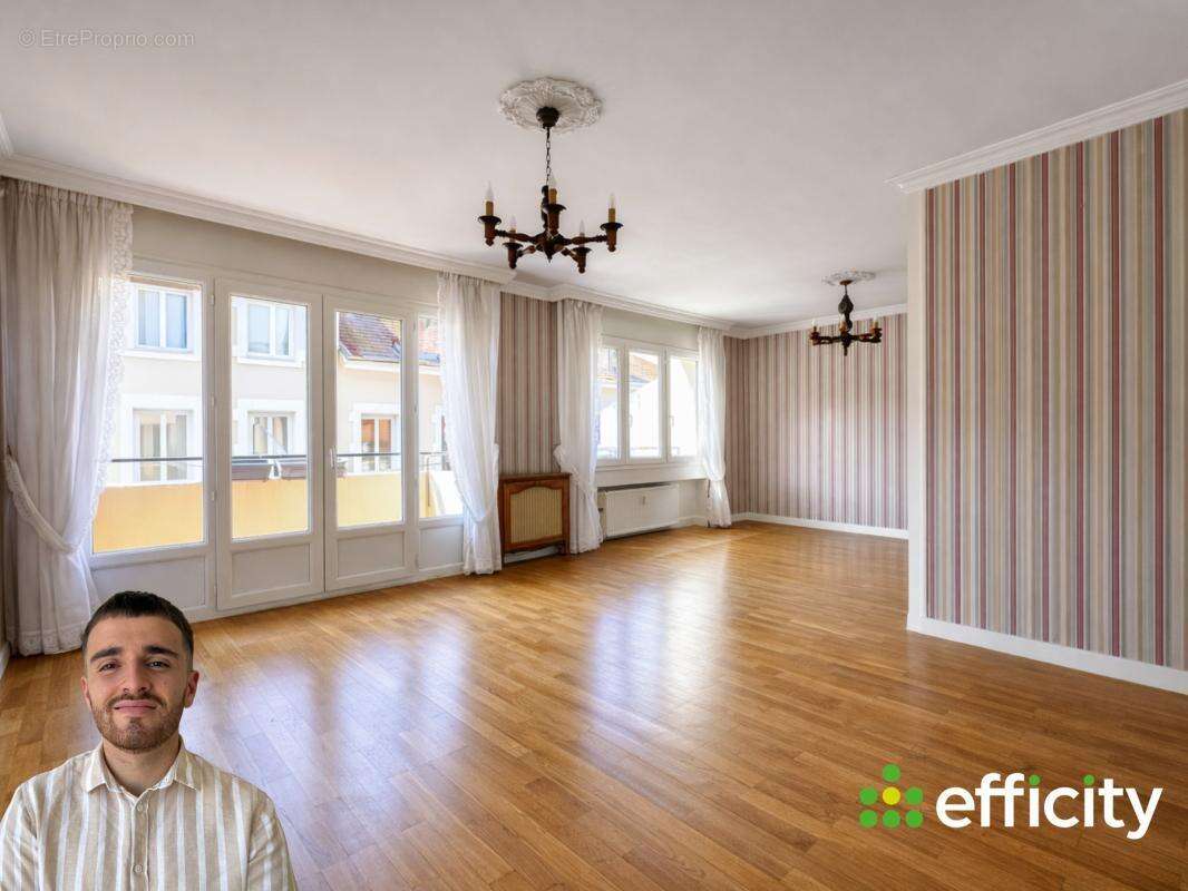 Appartement à SAINT-ETIENNE