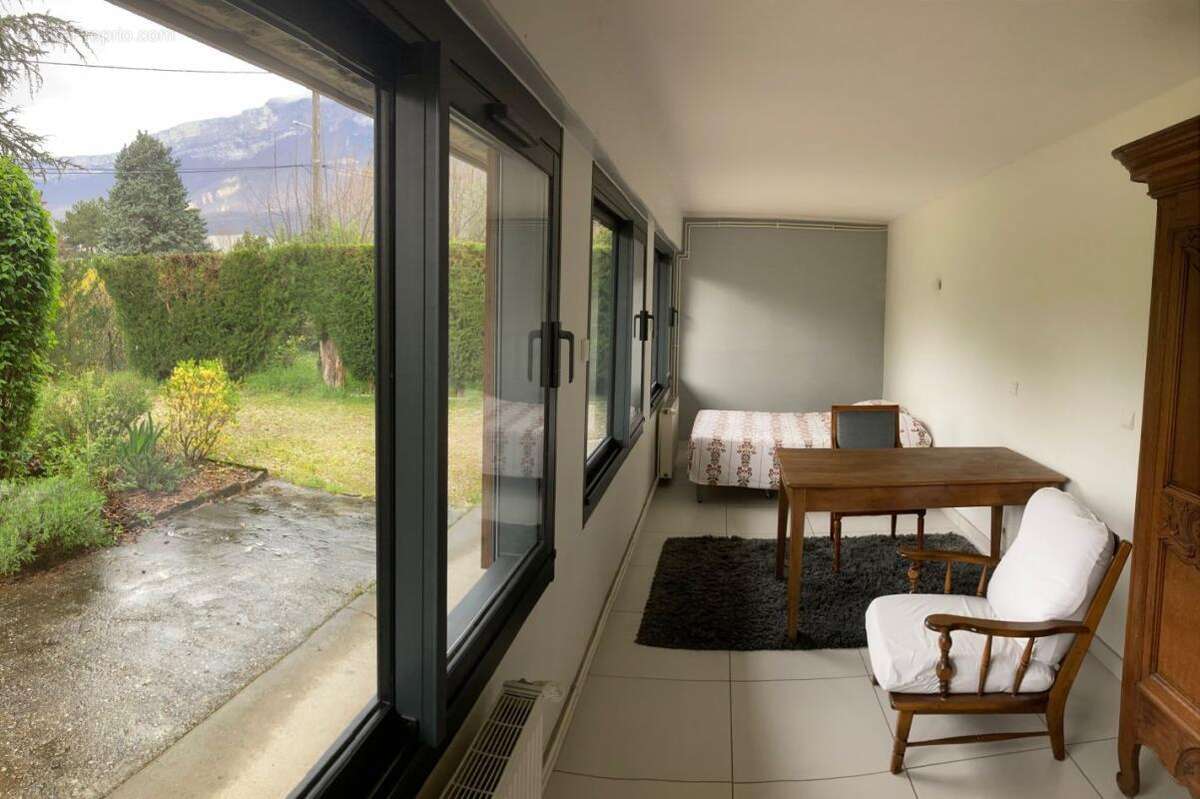 Maison à ECHIROLLES