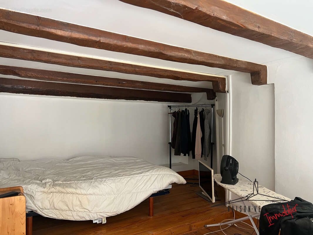 Appartement à NYONS