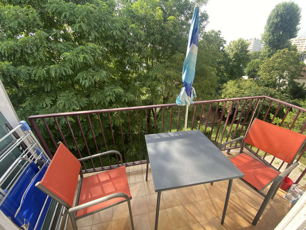 Appartement à ENGHIEN-LES-BAINS