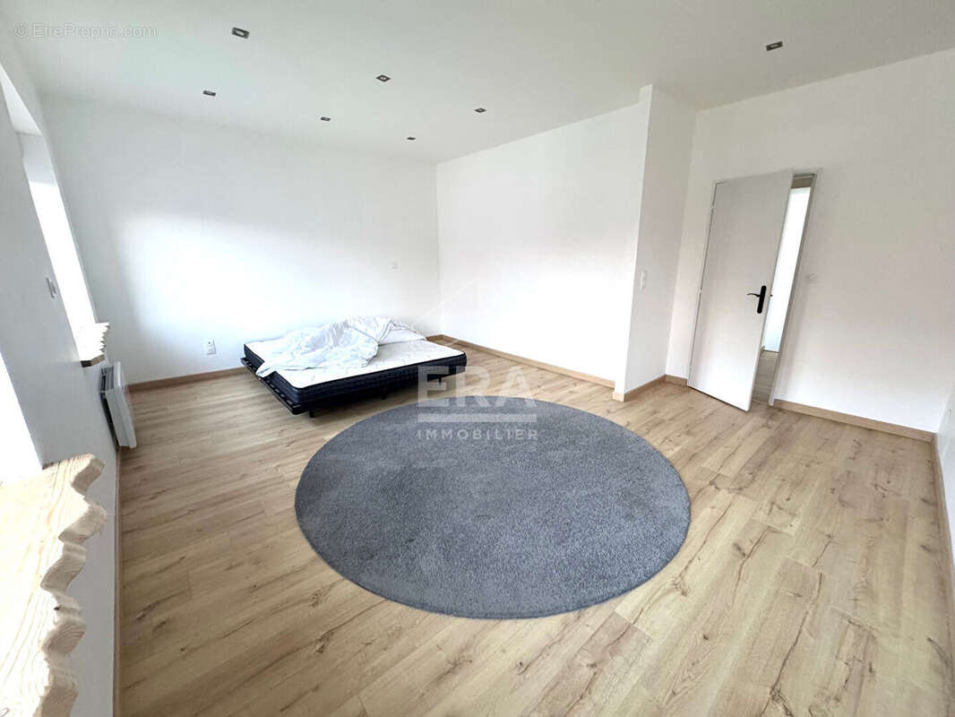 Maison à PONT-A-VENDIN