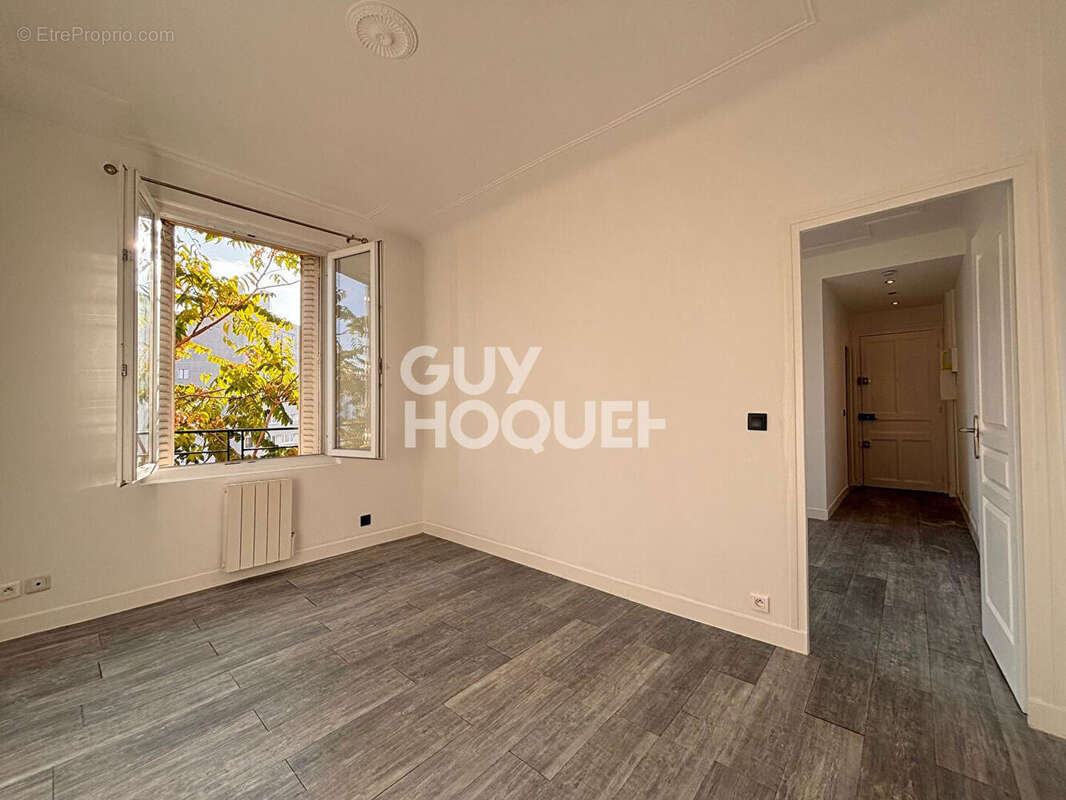 Appartement à AUBERVILLIERS