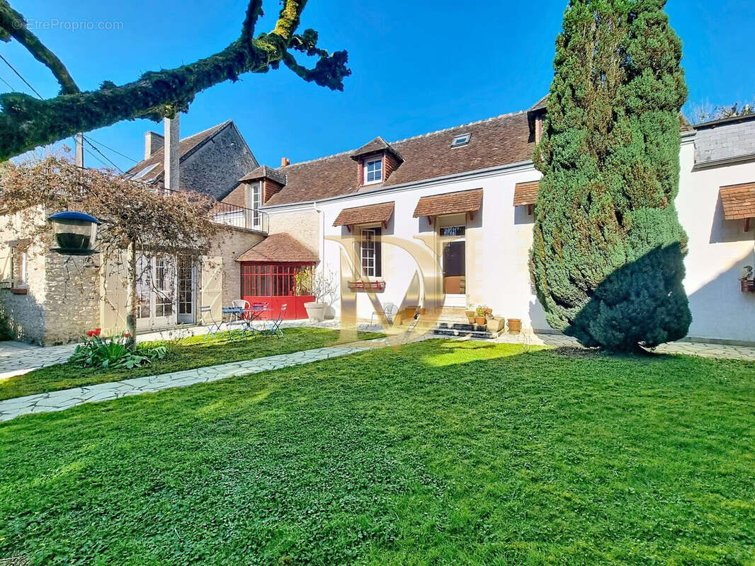 Maison à CIVRAY-DE-TOURAINE