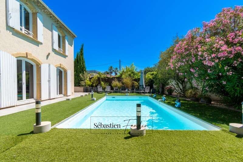 Maison à MARSEILLE-11E